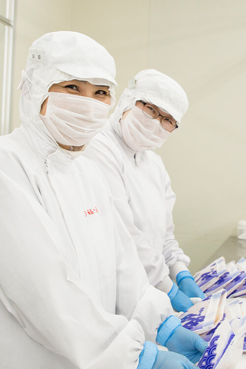 福さ屋で働く人