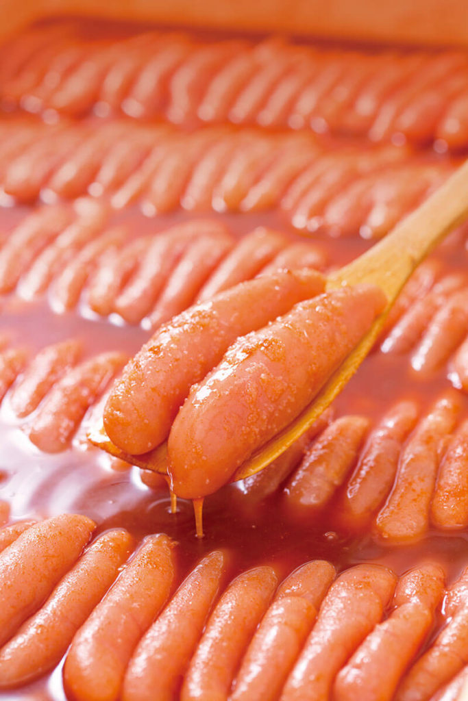 福さ屋の明太子は、たらこの旨味をさらに引き出し、唯一無二の美味しさを追求した「特製たれ」によって支えられています。